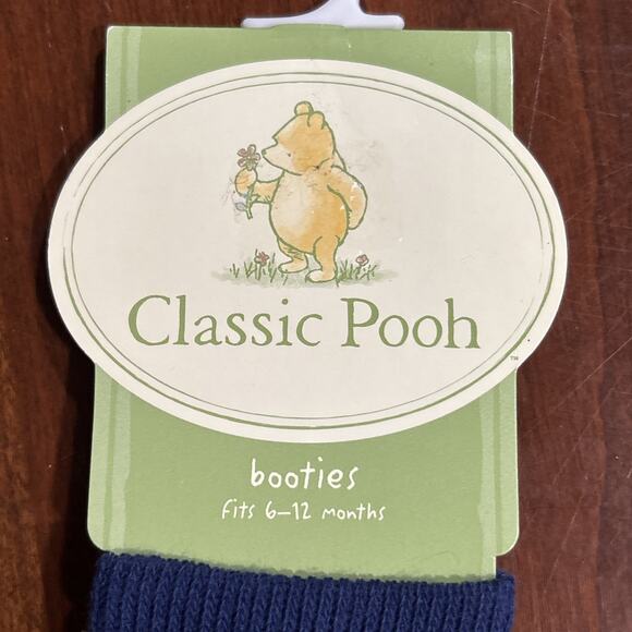 New Disney Classic Winnie The Pooh Baby Booties Socks 6-12 Months - Picture 5 of 6